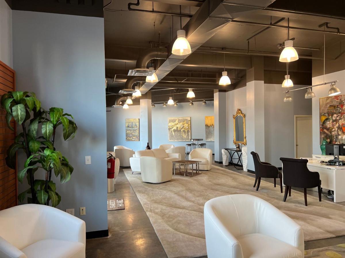 Washburn Hotel Suites Topeka Ngoại thất bức ảnh